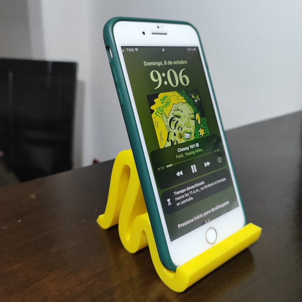 Soporte de celular 3D
